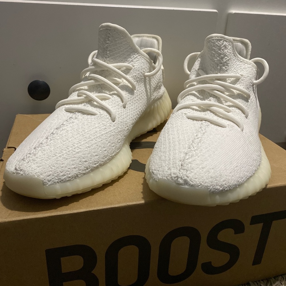 350 V2 triple white